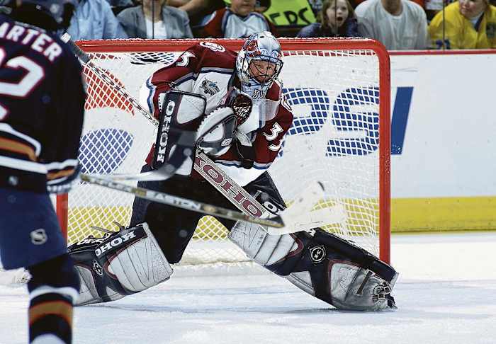 2001-0402-Patrick-Roy-001239154.jpg